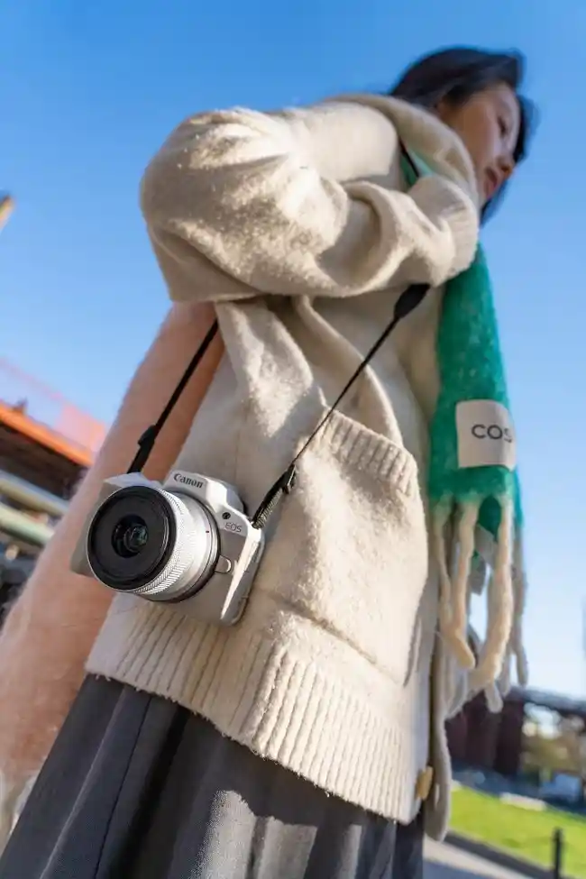 轻便性能兼得！佳能EOS R50开启拍摄新体验